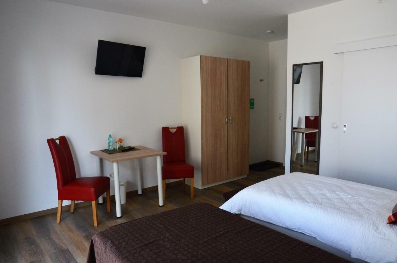 Gaestehaus Am Hochsimmer Ettringen  Luaran gambar