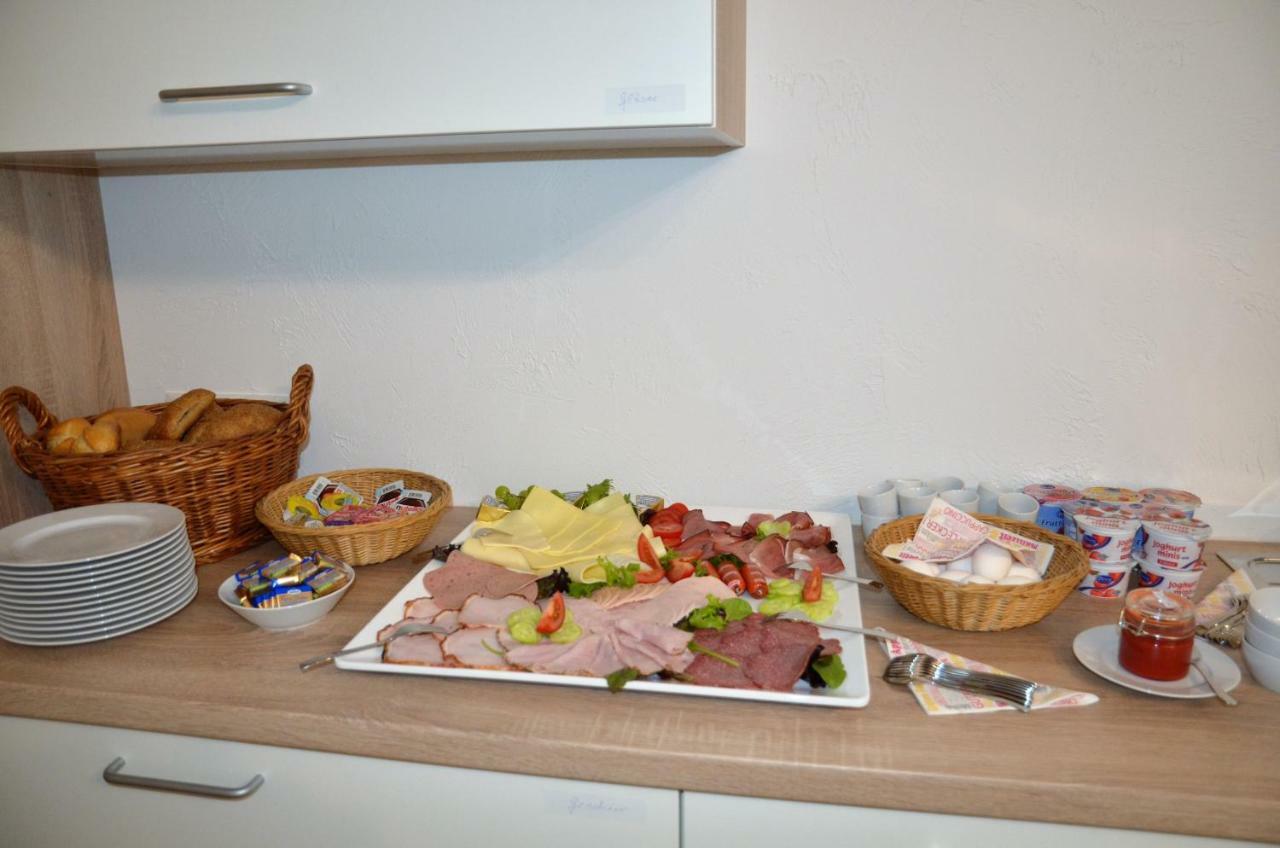 Gaestehaus Am Hochsimmer Ettringen  Luaran gambar