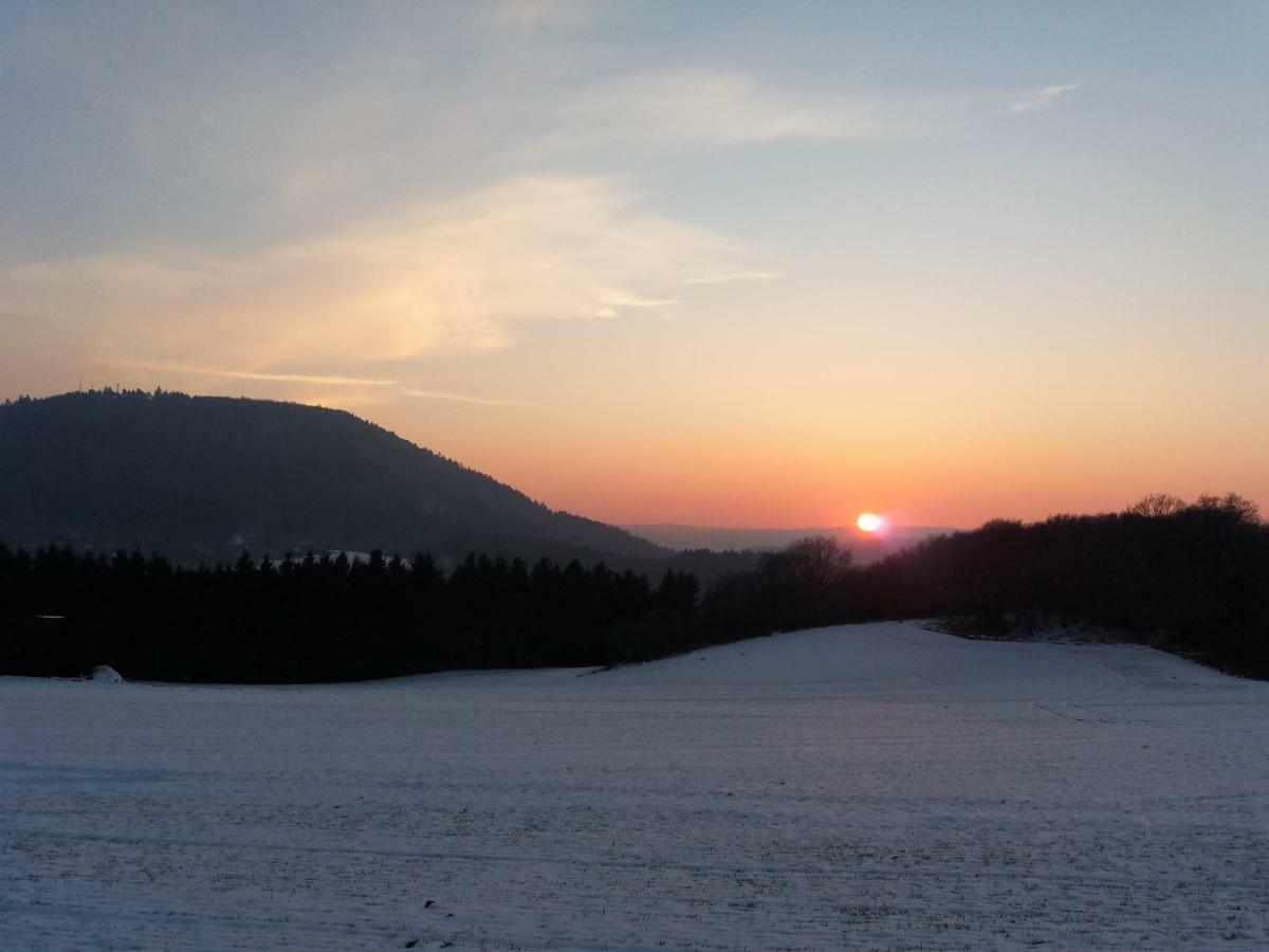 Gaestehaus Am Hochsimmer Ettringen  Luaran gambar