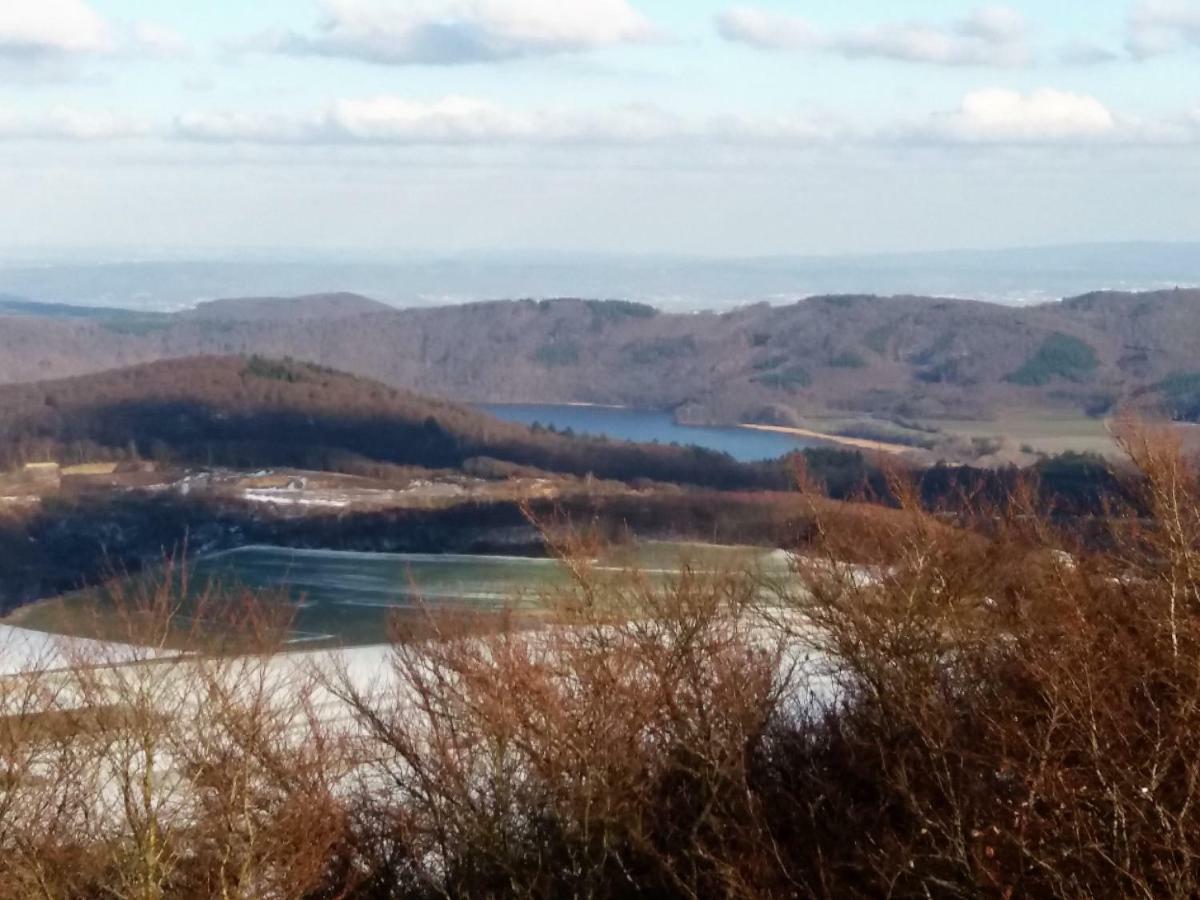 Gaestehaus Am Hochsimmer Ettringen  Luaran gambar